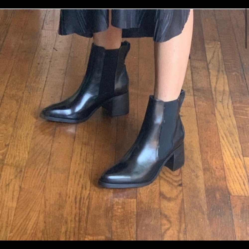 AllSaints Chelsea boots - Picture 3 of 5